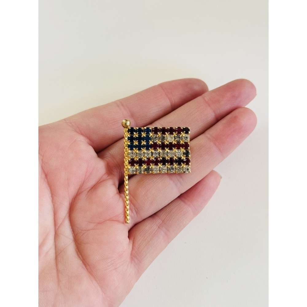 Hobe Signed USA Flag Pin Brooch VTG Crystal Rhinestone High End Estate Jeweled - Picture 4 of 6